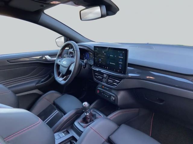 Ford Focus EcoBoost ST Line
