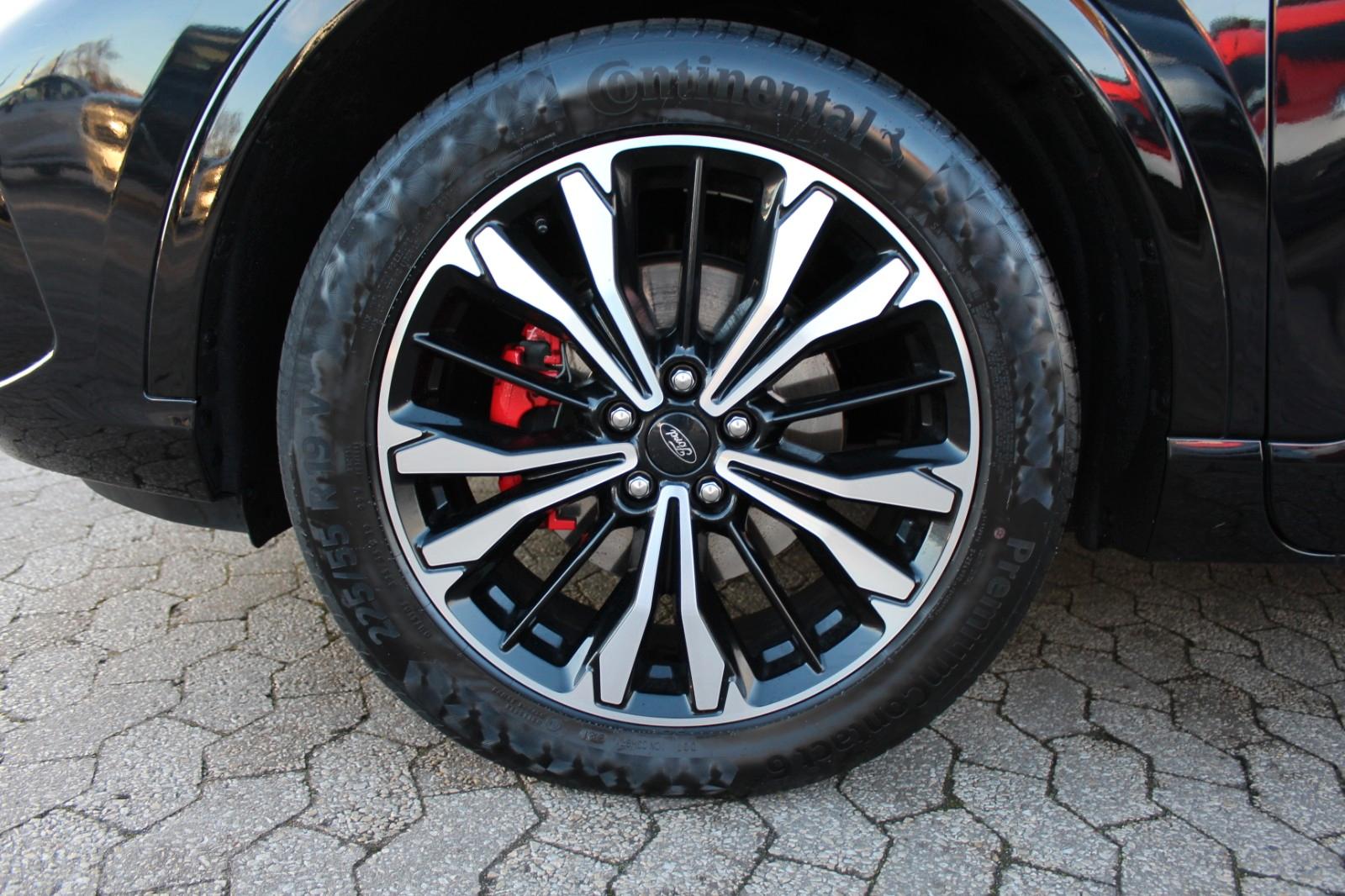 Ford Kuga AWD Hybrid ST Line X