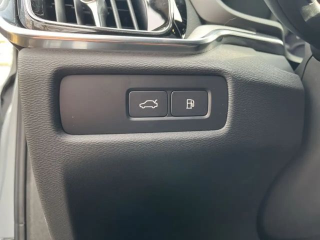 Volvo V60 AWD Dark Hybrid Plus T6