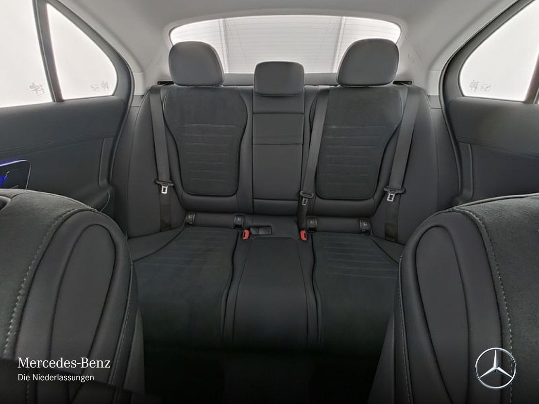 Mercedes-Benz C 200 C 200 d Sedan