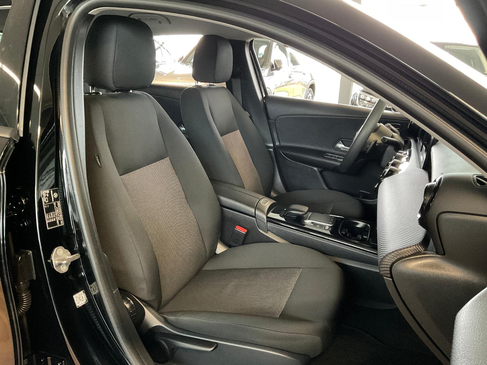 Mercedes-Benz A 250 A 250 e Business Line