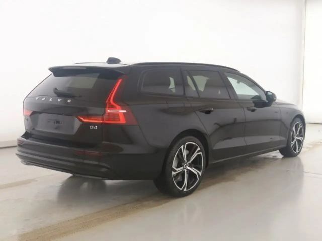 Volvo V60 Dark Plus