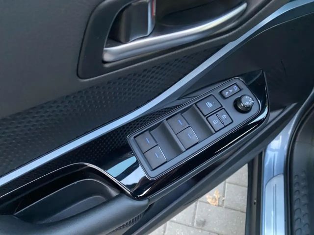 Toyota C-HR Hybride Team D