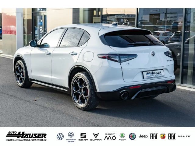 Alfa Romeo Stelvio Q4 Turbo Veloce