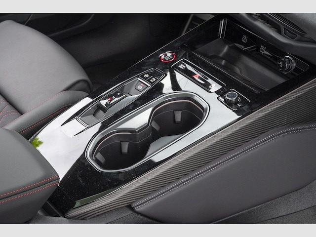 Audi A6 e-tron Avant Quattro