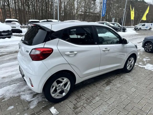Hyundai i10 1.0