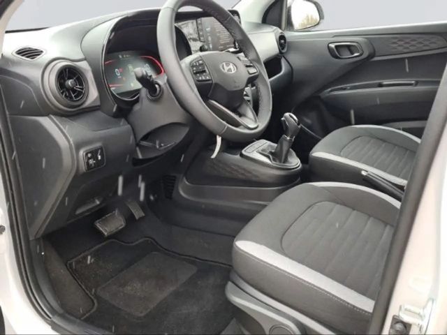 Hyundai i10 1.0