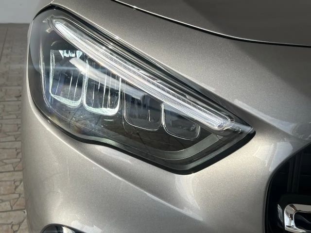 Mercedes-Benz GLA 180 Progressive