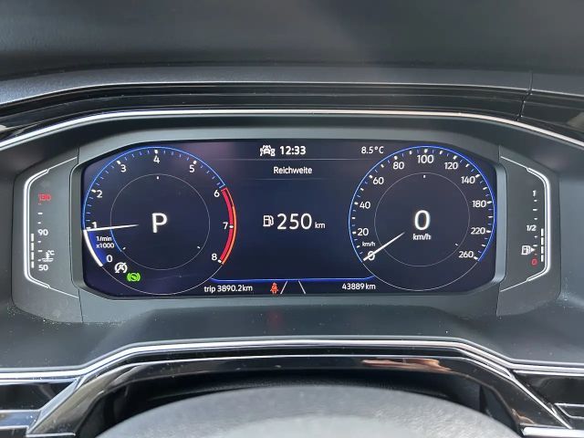 Volkswagen Taigo 1.0 TSI DSG Style