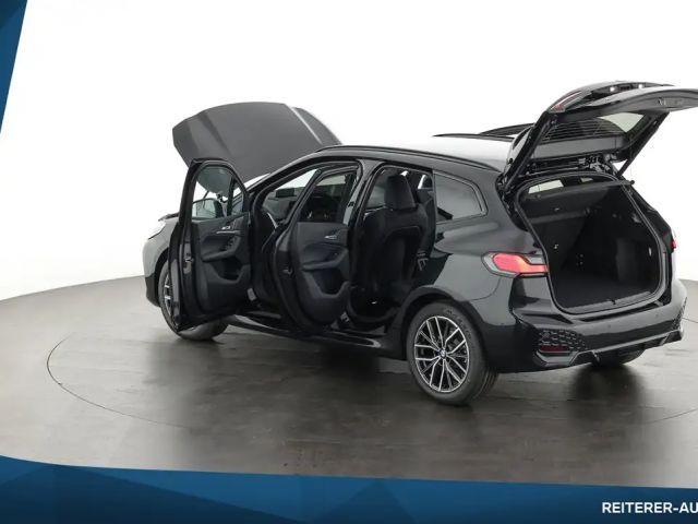 BMW 223 223i M-Sport Sedan xDrive