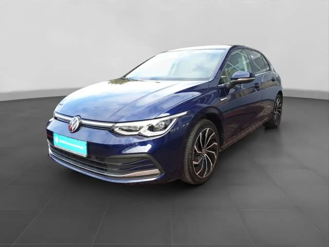 Volkswagen Golf 1.5 eTSI DSG IQ.Drive Style