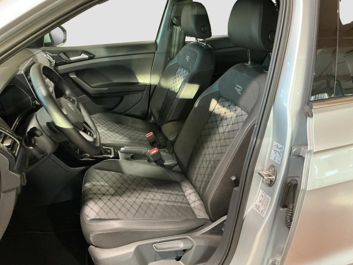 Volkswagen T-Cross 1.5 TSI DSG R-Line