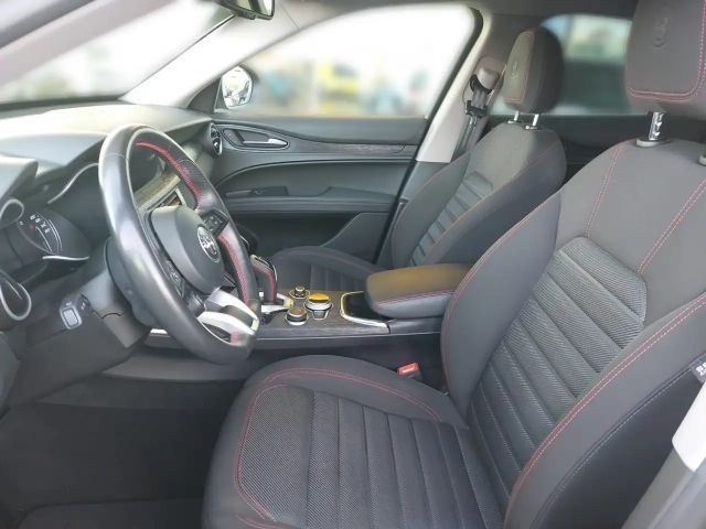 Alfa Romeo Stelvio AWD