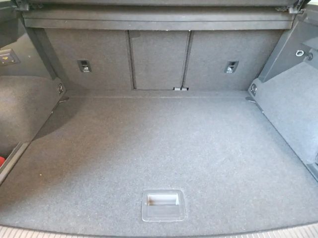 Volkswagen Tiguan 1.5 TSI DSG Sport