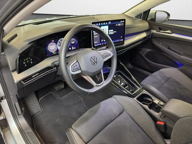 Volkswagen Golf 1.5 eTSI DSG Style Variant