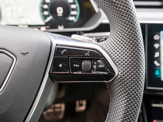 Audi Q8 e-tron 50 Quattro