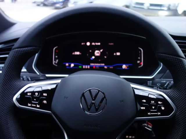 Volkswagen Tiguan IQ.Drive R-Line