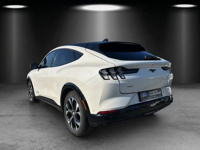 Ford Mustang Mach-E AWD Extended range