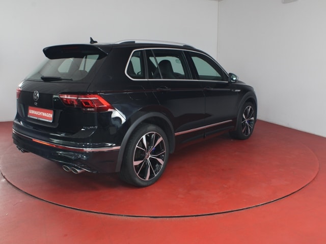 Volkswagen Tiguan 2.0 TSI IQ.Drive