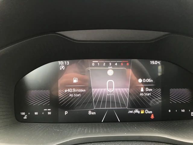 Skoda Karoq 1.5 TSI Selection