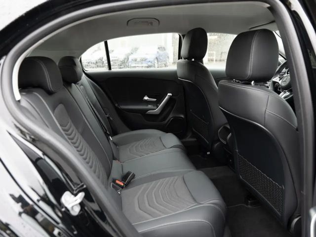 Mercedes-Benz A 180 Progressive