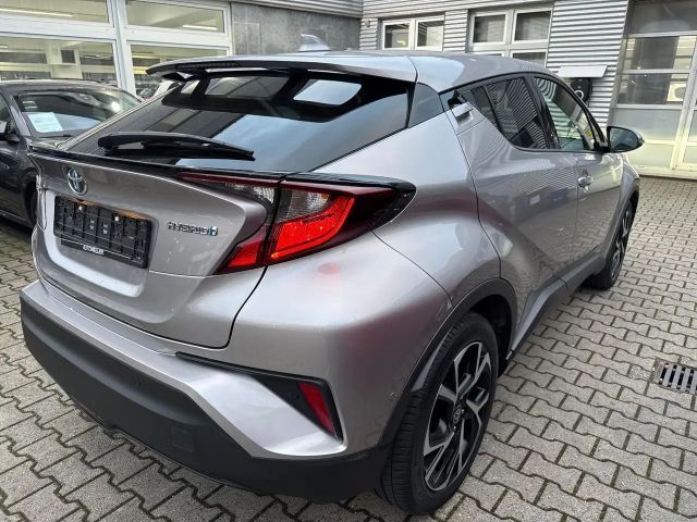 Toyota C-HR Hybride Team D