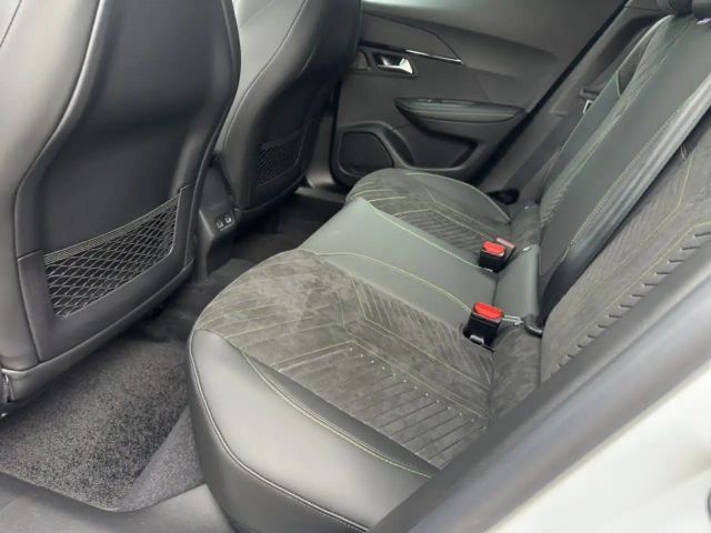 Peugeot 2008 EAT8 GT-Line