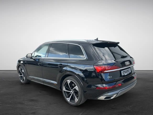 Audi Q7 50 TDI Quattro S-Line