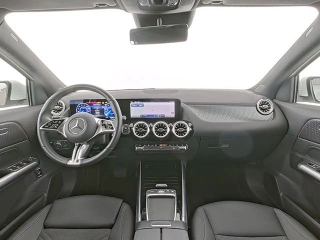 Mercedes-Benz EQA 300 4MATIC Progressive