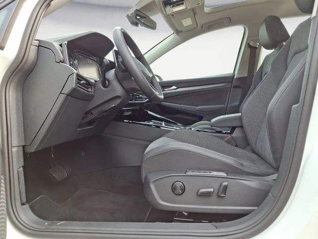 Volkswagen Golf DSG Style eHybrid