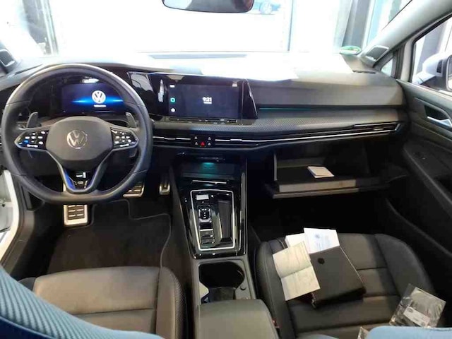 Volkswagen Golf IQ.Drive