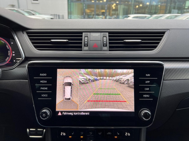 Skoda Superb 4x4 Combi Sportline