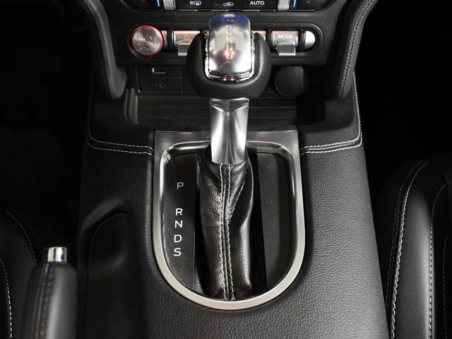 Ford Mustang Convertible GT 5.0 V8