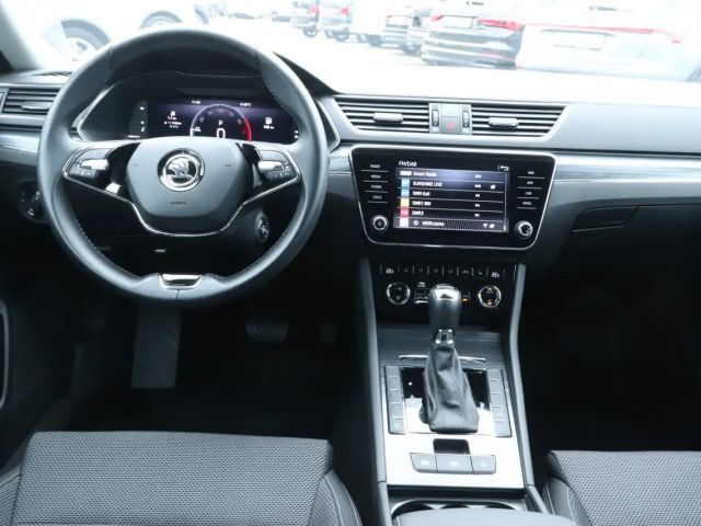 Skoda Superb 1.5 TSI Combi Style Style