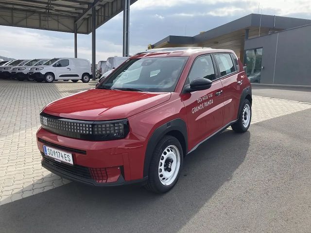 Fiat Grande Panda E RED