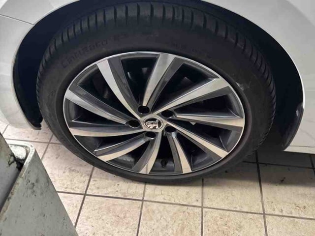 Skoda Octavia 2.0 TDI Combi Tour