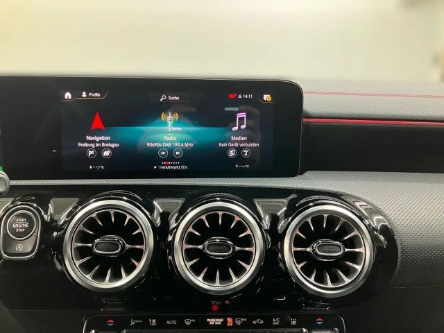 Mercedes-Benz CLA 250 4MATIC AMG Line