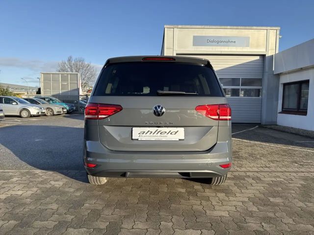 Volkswagen Touran 1.5 TSI DSG