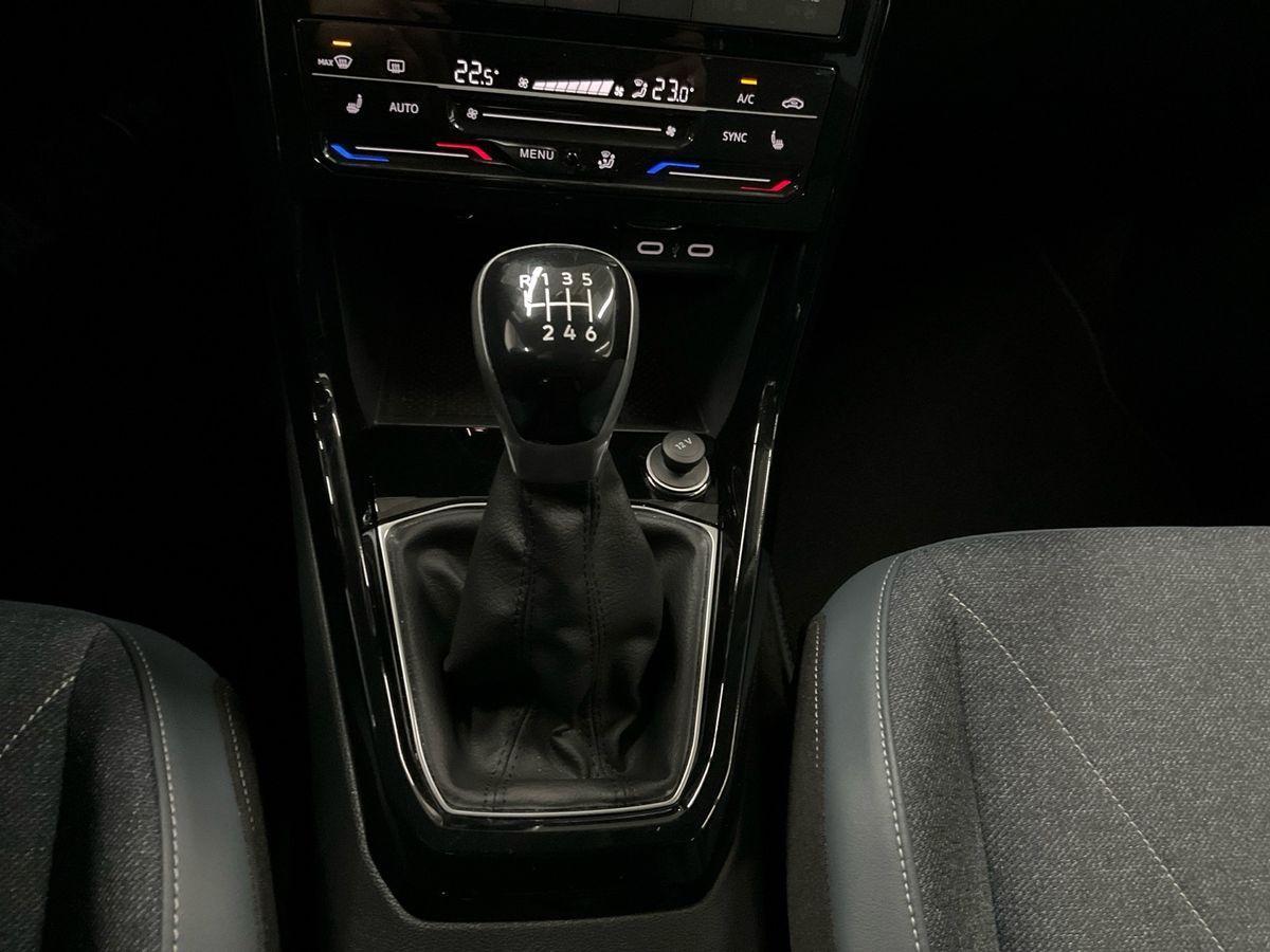 Volkswagen T-Cross 1.0 TSI Style