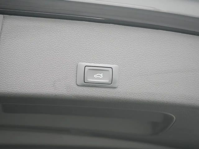 Audi Q8 e-tron LEDER NAVI HUD VIRT CARPLAY SHZ PANO