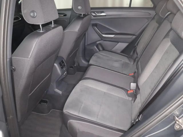 Volkswagen T-Roc 1.5 TSI DSG R-Line