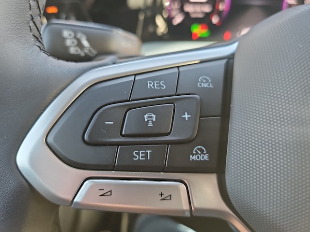 Volkswagen Golf 1.5 eTSI DSG Golf VIII