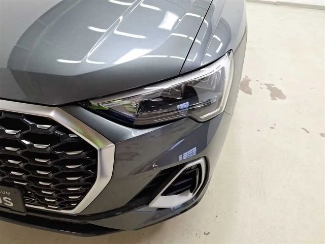 Audi Q3 1.5 TFSI S-Line