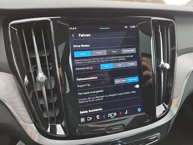 Volvo V60 AWD Dark Hybrid Plus T6