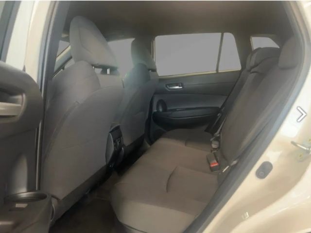 Toyota Corolla Cross 1.8 Teamplayer Klima Kamera Sitzhzg