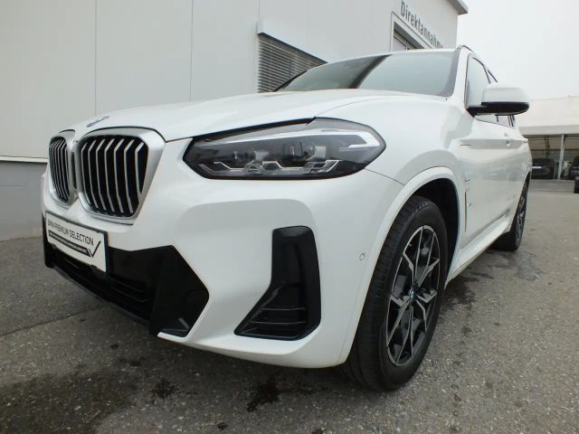 BMW X3 xDrive30e