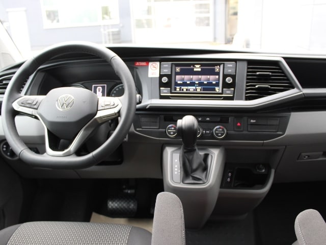 Volkswagen Caravelle 2.0 TDI T6