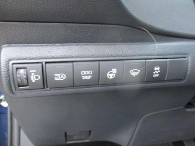 Toyota Corolla Active