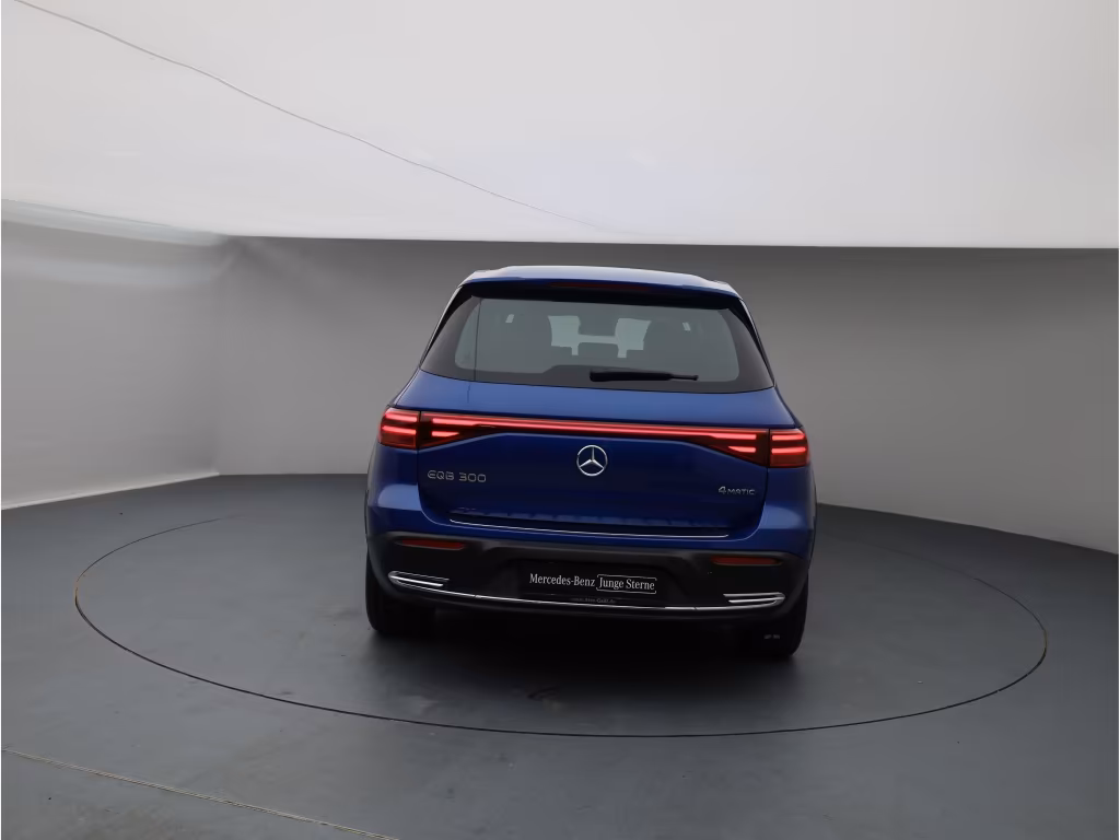Mercedes-Benz EQB 300 4MATIC Progressive