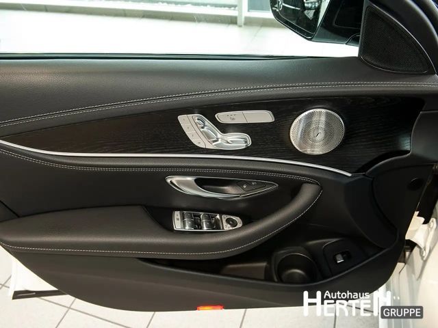 Mercedes-Benz E 220 AMG Line E 220 d Estate